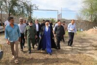استاندار خوزستان در بازدید از زمین‌های کشاورزی شوشتر