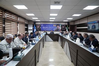 دیدار مدیر HSE شرکت ملی نفت با کارکنان نفت و گاز مارون