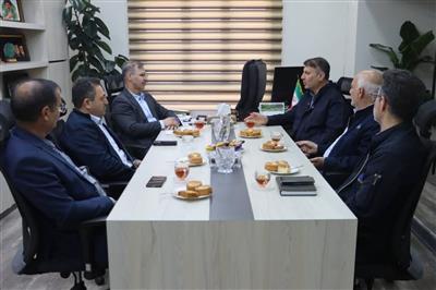 دیدار مدیرعامل نفت و گاز مارون با مدیركل حفاظت محیط زیست خوزستان