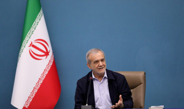 رئیس‌جمهوری: تفاهم ایران و آمریکا جمعه امضا می‌شود
