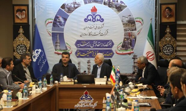 تقدیر رئیس حراست شركت ملی نفت از عملكرد شركت نفت و گاز اروندان برای تداوم تولید در زمان جنگ
